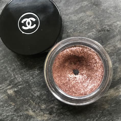 chanel moon eyeshadow|Chanel professional eyeshadow base.